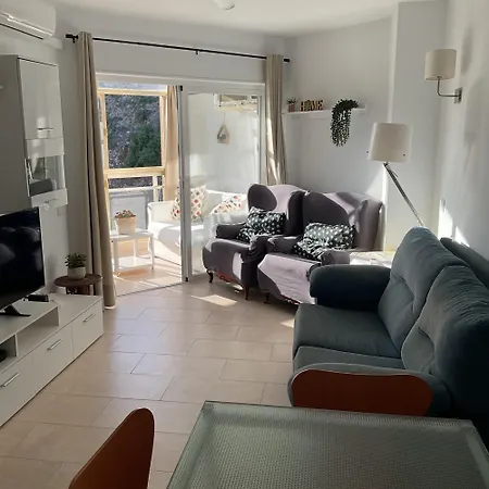 Sol Y Mar Apartment *